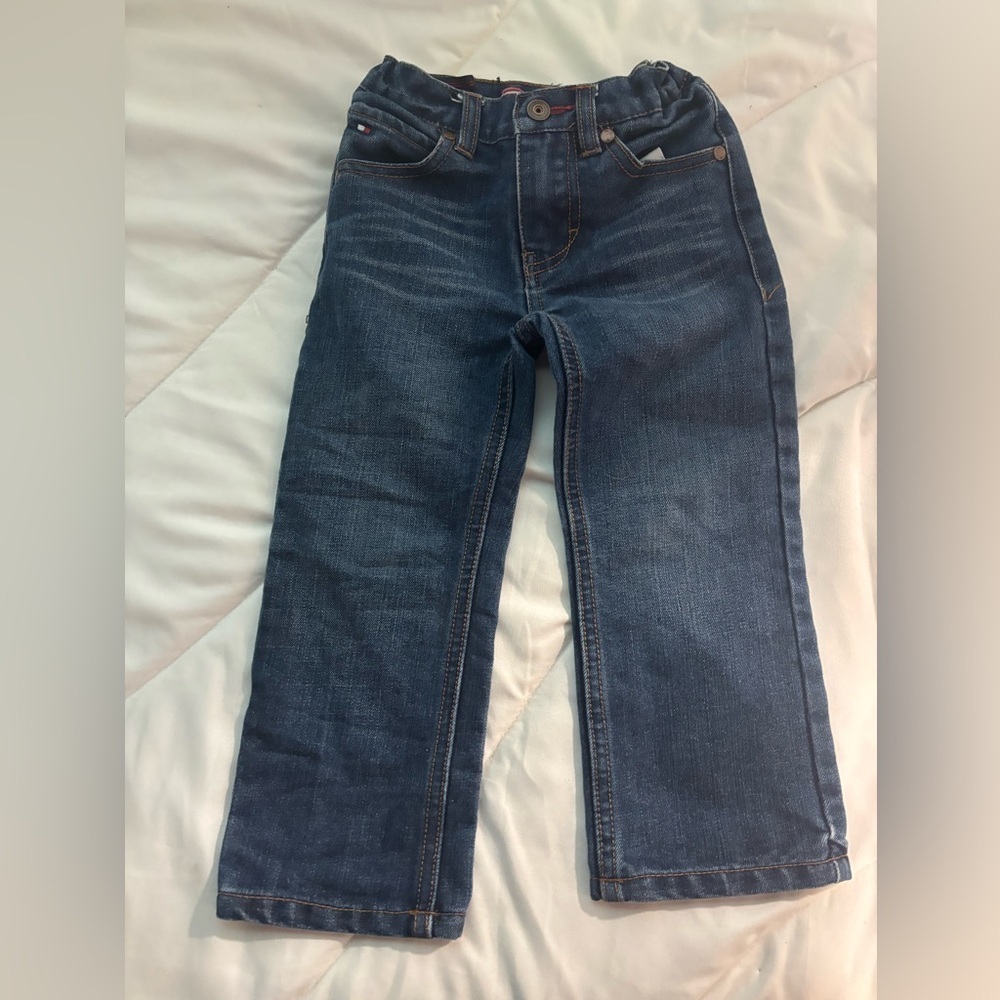 Tommy Hilfiger Kids Blue Jeans Size 3T with pockets and adjustable waist